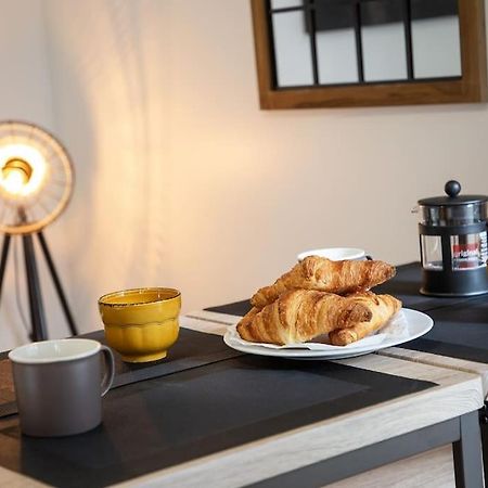 Appartement Refuge De L'Ours : T2 Equipe Avec Parking Et Wifi à Bagnères-de-Bigorre Extérieur photo